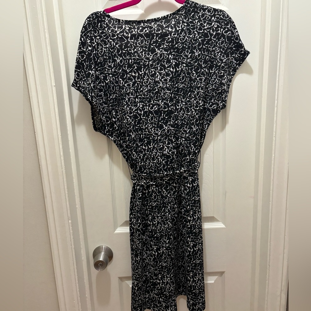 Nine West Black and White Pattern Wrap Dress - Picture 5 of 5
